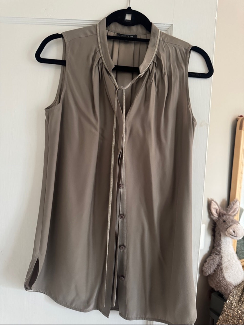Lafayette 148 Sleeveless Taupe metallic Tie-Neck silk Blouse